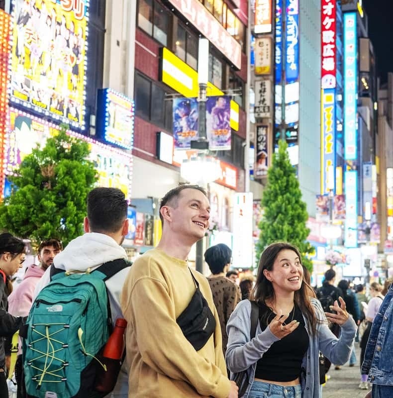 Tokyo: Shinjuku Nightlife & Secret Backstreets Walking Tour